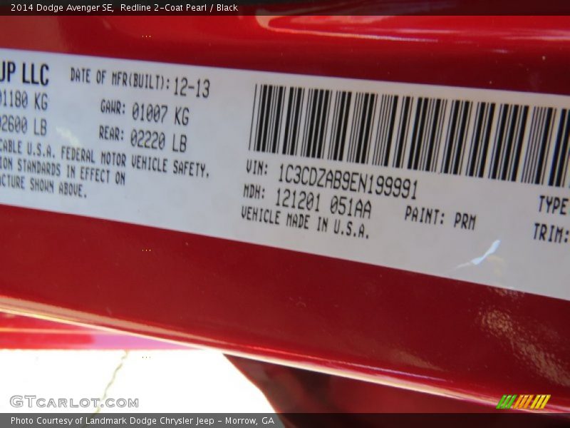 Redline 2-Coat Pearl / Black 2014 Dodge Avenger SE