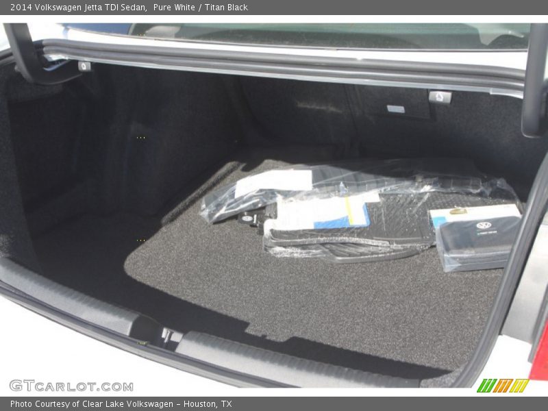 Pure White / Titan Black 2014 Volkswagen Jetta TDI Sedan