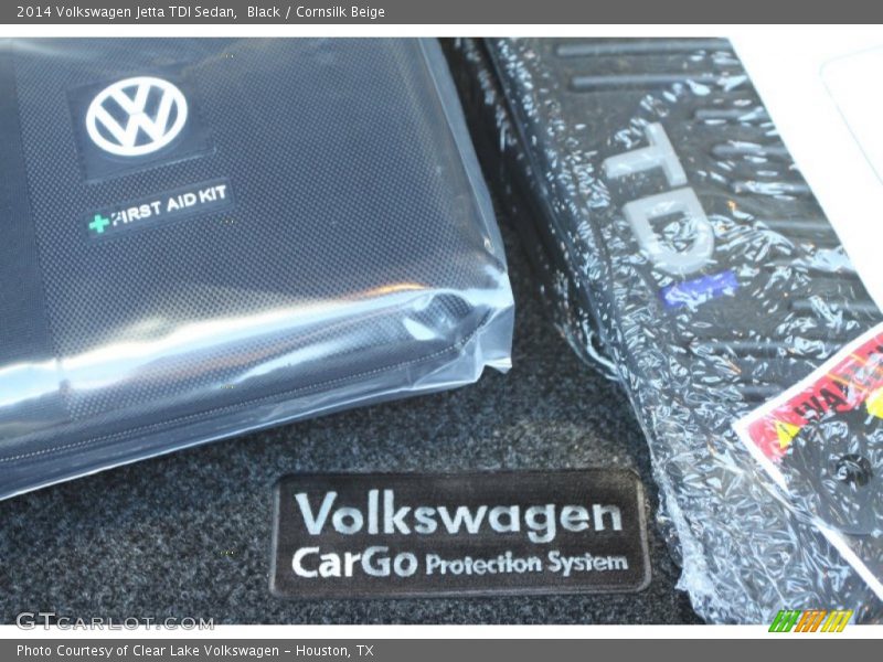 Black / Cornsilk Beige 2014 Volkswagen Jetta TDI Sedan