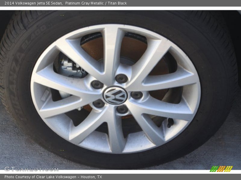 Platinum Gray Metallic / Titan Black 2014 Volkswagen Jetta SE Sedan