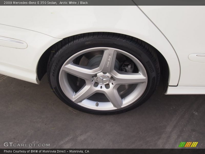 Arctic White / Black 2009 Mercedes-Benz E 350 Sedan