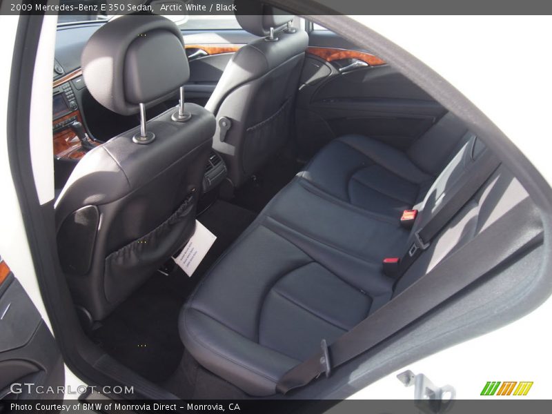 Arctic White / Black 2009 Mercedes-Benz E 350 Sedan