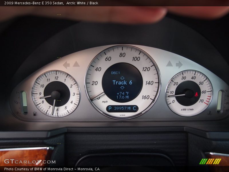 Arctic White / Black 2009 Mercedes-Benz E 350 Sedan