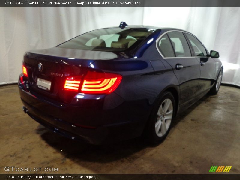 Deep Sea Blue Metallic / Oyster/Black 2013 BMW 5 Series 528i xDrive Sedan