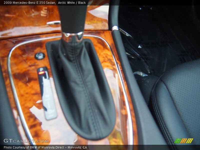Arctic White / Black 2009 Mercedes-Benz E 350 Sedan