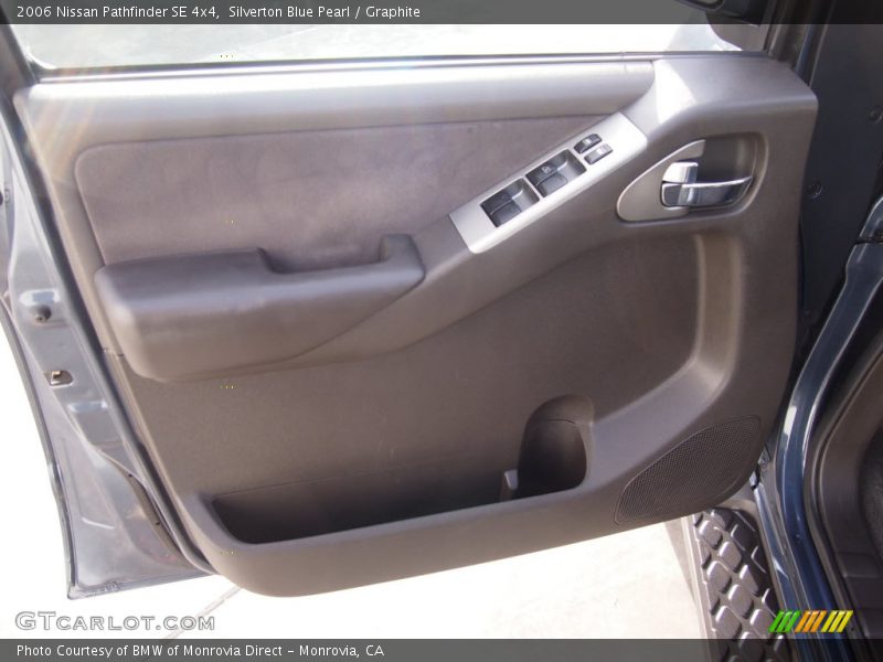 Silverton Blue Pearl / Graphite 2006 Nissan Pathfinder SE 4x4