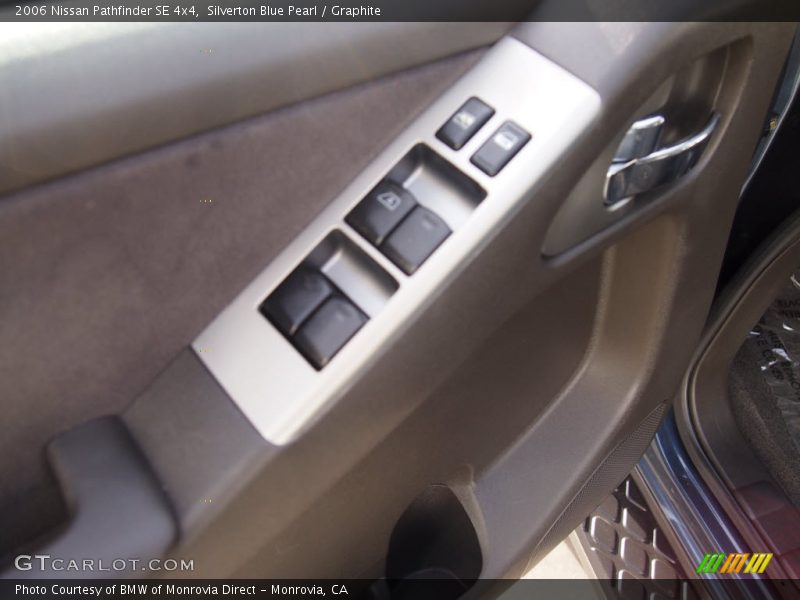 Silverton Blue Pearl / Graphite 2006 Nissan Pathfinder SE 4x4