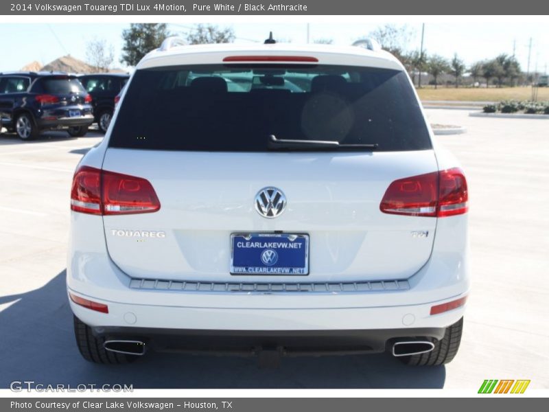 Pure White / Black Anthracite 2014 Volkswagen Touareg TDI Lux 4Motion