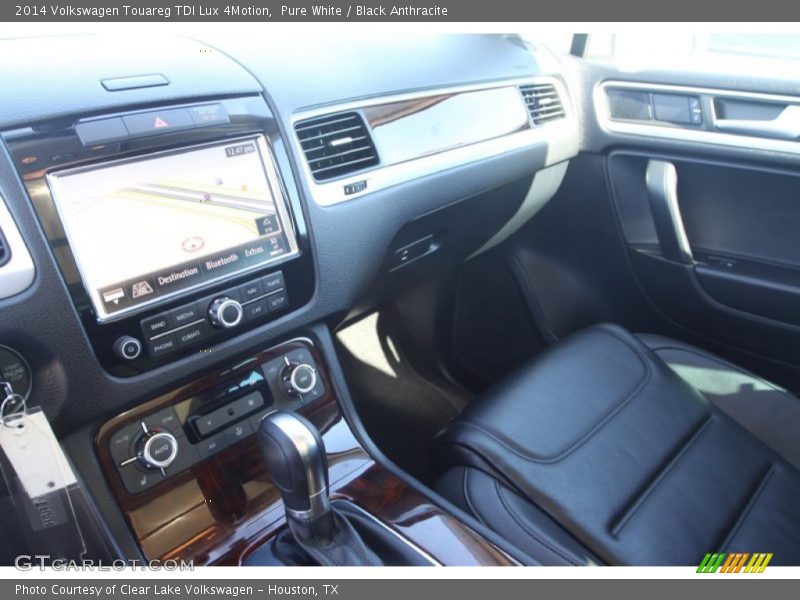 Pure White / Black Anthracite 2014 Volkswagen Touareg TDI Lux 4Motion