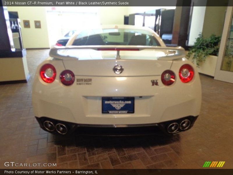 Pearl White / Black Leather/Synthetic Suede 2014 Nissan GT-R Premium