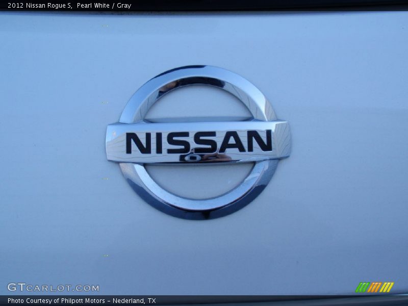 Pearl White / Gray 2012 Nissan Rogue S