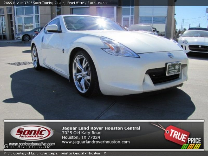 Pearl White / Black Leather 2009 Nissan 370Z Sport Touring Coupe