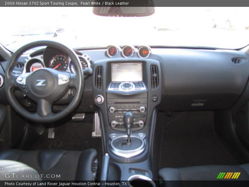Pearl White / Black Leather 2009 Nissan 370Z Sport Touring Coupe
