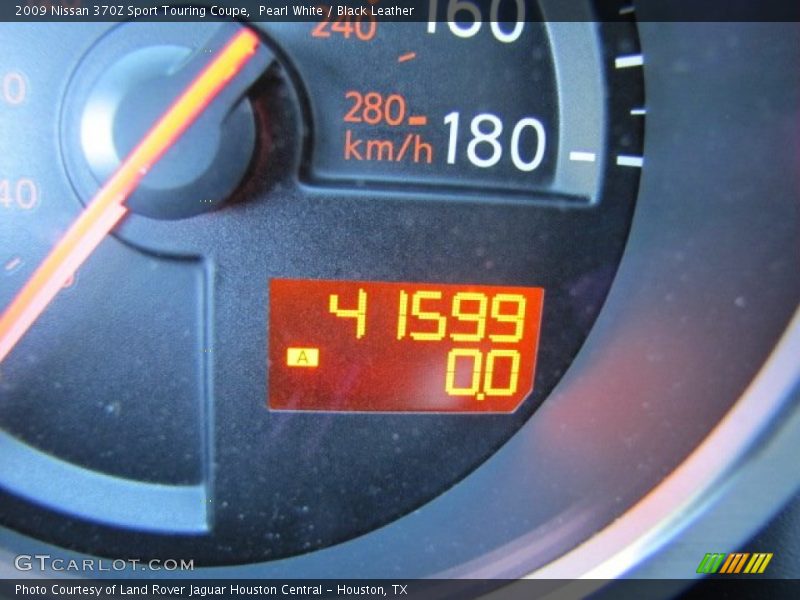 Pearl White / Black Leather 2009 Nissan 370Z Sport Touring Coupe
