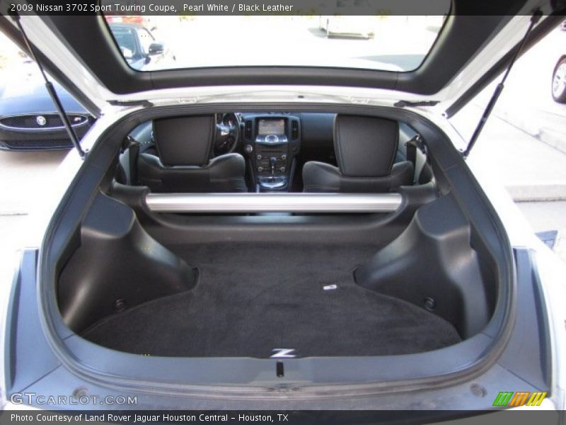  2009 370Z Sport Touring Coupe Trunk