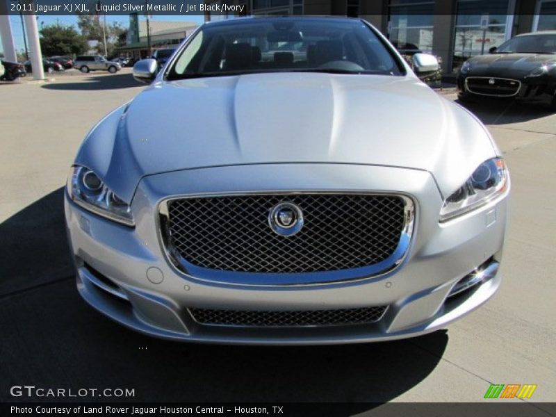 Liquid Silver Metallic / Jet Black/Ivory 2011 Jaguar XJ XJL