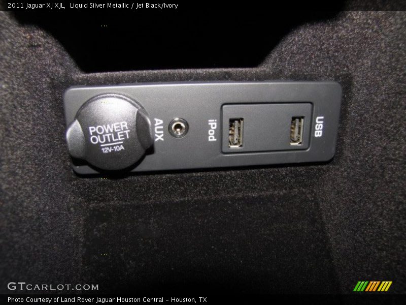 Liquid Silver Metallic / Jet Black/Ivory 2011 Jaguar XJ XJL
