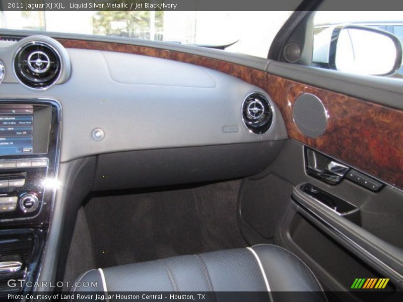 Liquid Silver Metallic / Jet Black/Ivory 2011 Jaguar XJ XJL