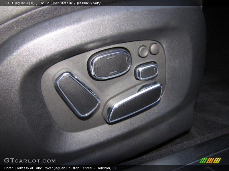 Liquid Silver Metallic / Jet Black/Ivory 2011 Jaguar XJ XJL