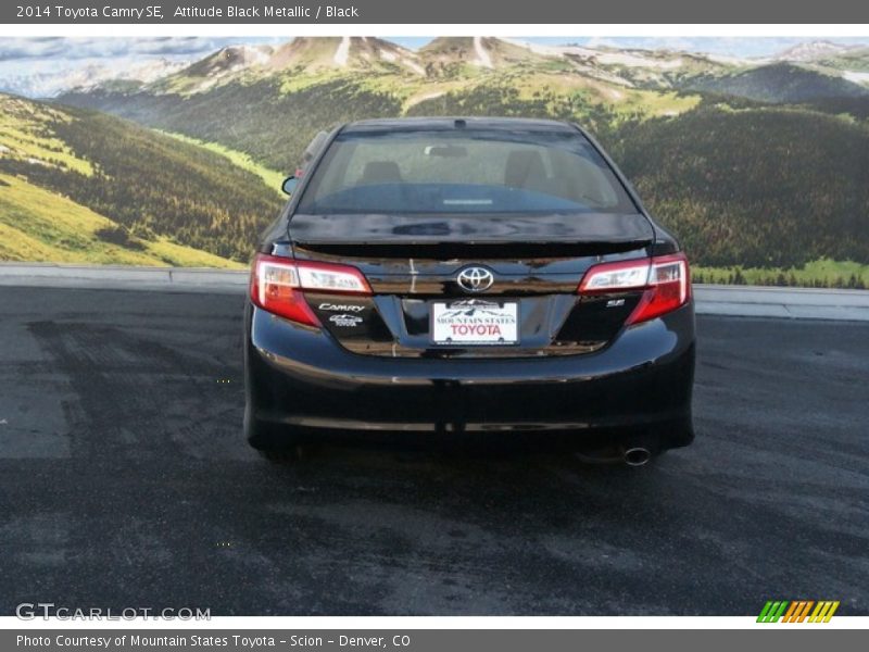 Attitude Black Metallic / Black 2014 Toyota Camry SE