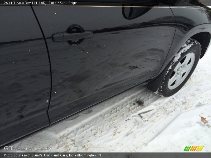 Black / Sand Beige 2011 Toyota RAV4 I4 4WD