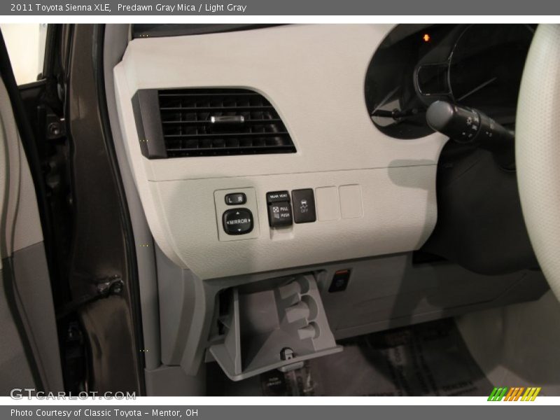 Predawn Gray Mica / Light Gray 2011 Toyota Sienna XLE