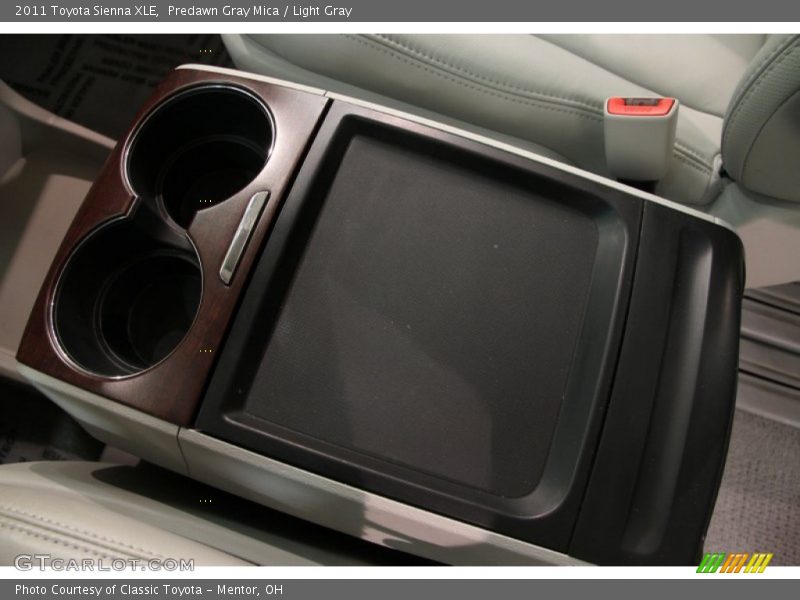 Predawn Gray Mica / Light Gray 2011 Toyota Sienna XLE