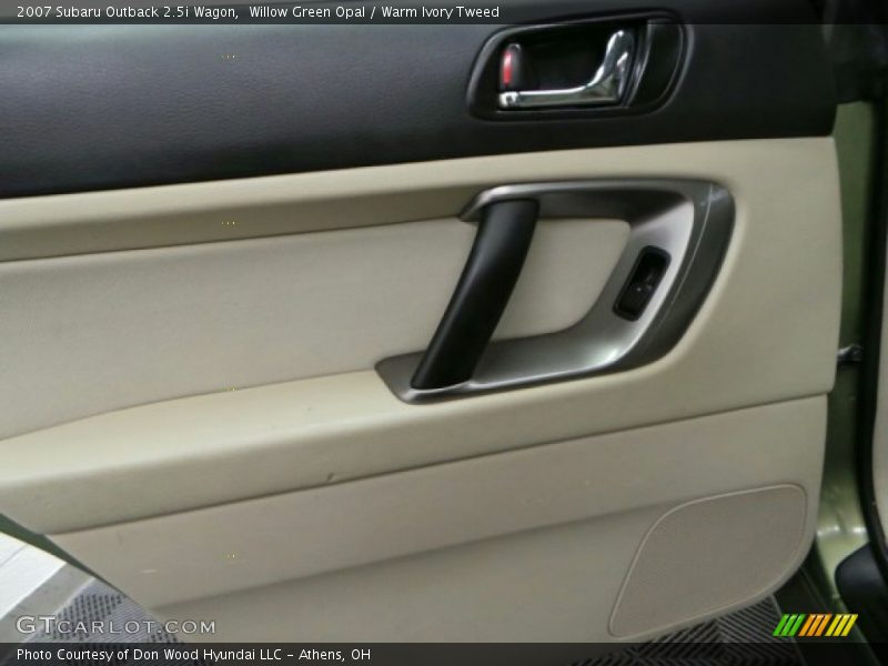 Willow Green Opal / Warm Ivory Tweed 2007 Subaru Outback 2.5i Wagon