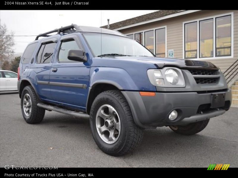Just Blue / Charcoal 2004 Nissan Xterra SE 4x4