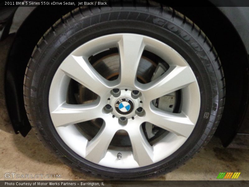 Jet Black / Black 2011 BMW 5 Series 550i xDrive Sedan