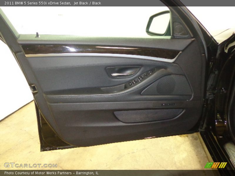 Jet Black / Black 2011 BMW 5 Series 550i xDrive Sedan