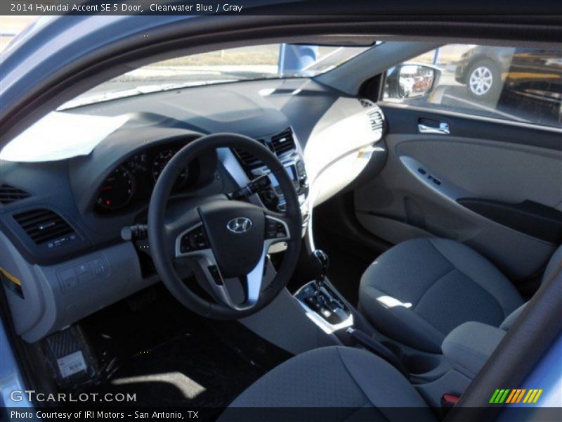 Clearwater Blue / Gray 2014 Hyundai Accent SE 5 Door
