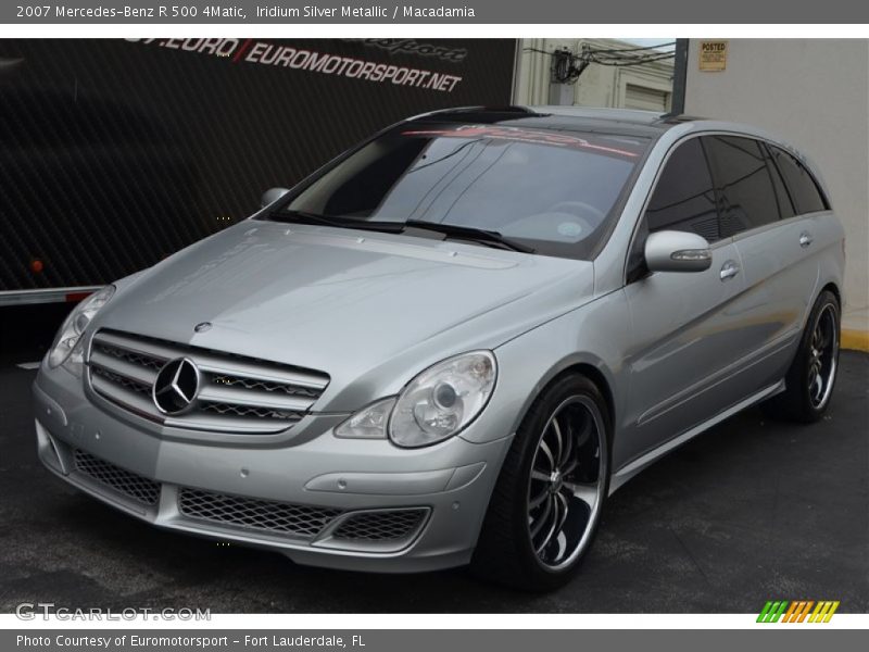 Iridium Silver Metallic / Macadamia 2007 Mercedes-Benz R 500 4Matic