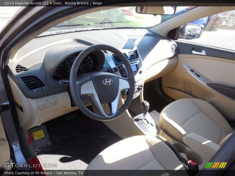  2014 Accent GLS 4 Door Beige Interior