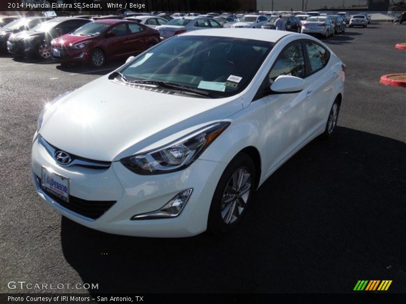 White / Beige 2014 Hyundai Elantra SE Sedan