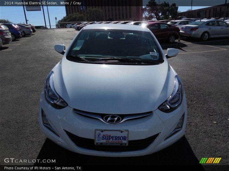 White / Gray 2014 Hyundai Elantra SE Sedan