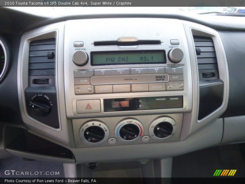 Super White / Graphite 2010 Toyota Tacoma V6 SR5 Double Cab 4x4