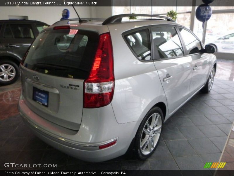 Liquid Silver / Black 2010 Hyundai Elantra Touring SE