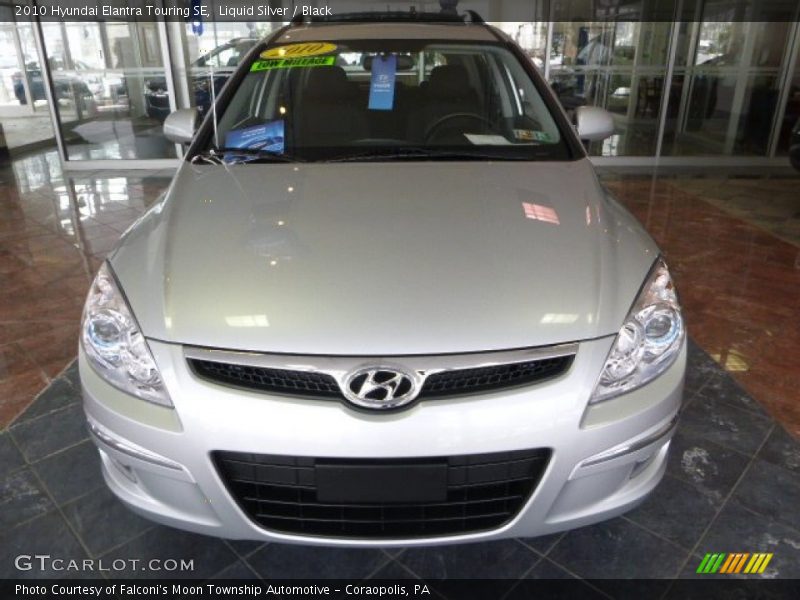 Liquid Silver / Black 2010 Hyundai Elantra Touring SE