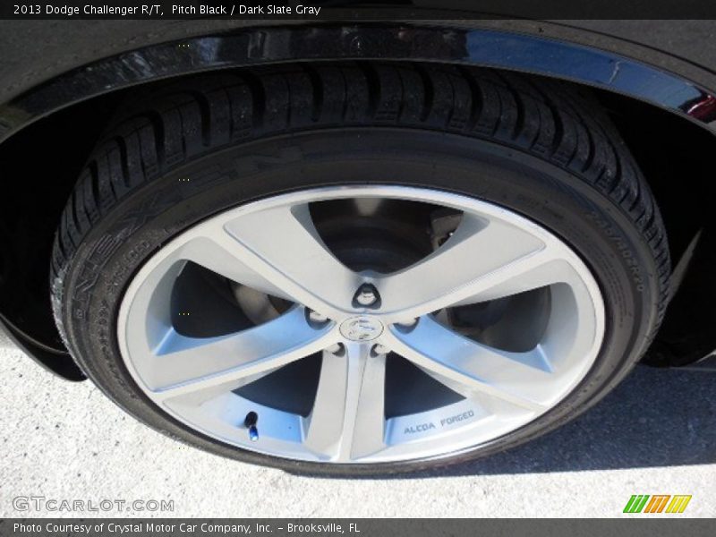 Pitch Black / Dark Slate Gray 2013 Dodge Challenger R/T