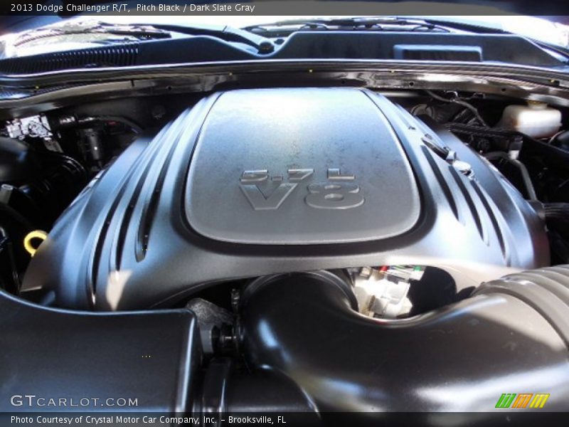 Pitch Black / Dark Slate Gray 2013 Dodge Challenger R/T