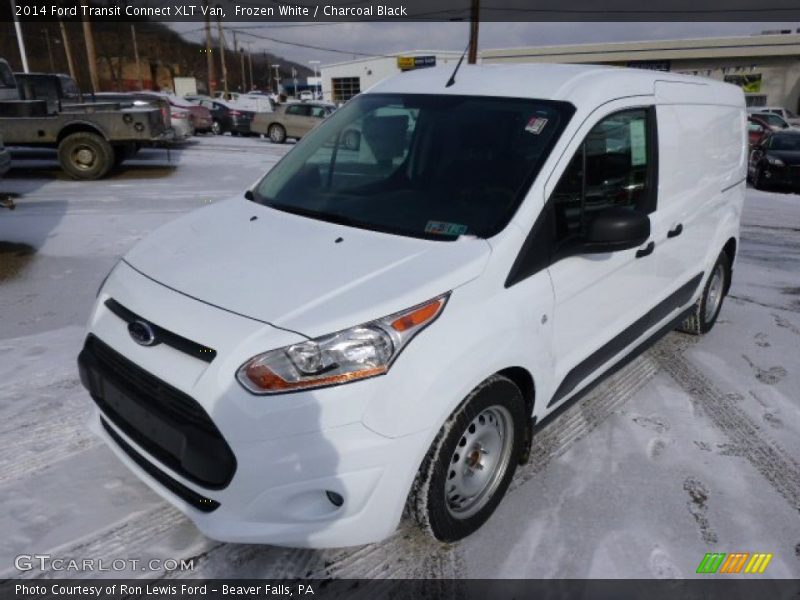 Front 3/4 View of 2014 Transit Connect XLT Van
