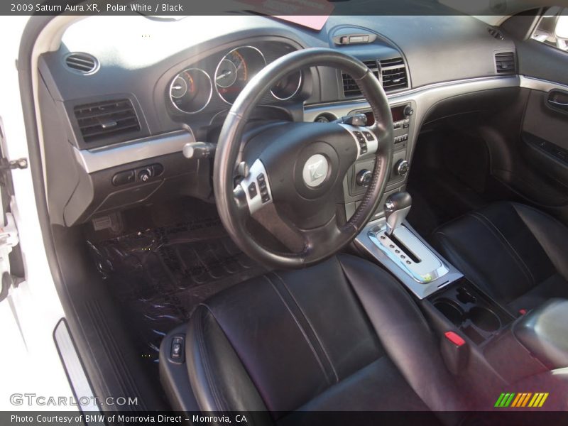 Polar White / Black 2009 Saturn Aura XR