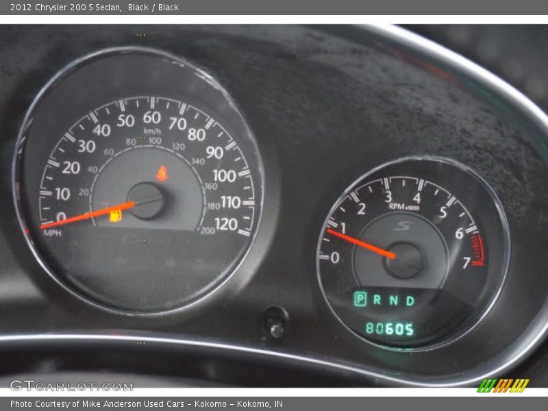 Black / Black 2012 Chrysler 200 S Sedan