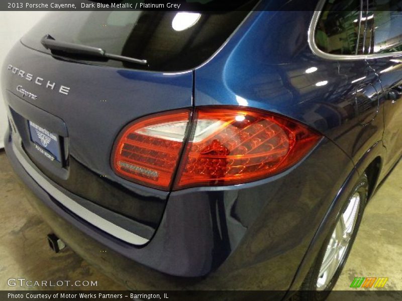 Dark Blue Metallic / Platinum Grey 2013 Porsche Cayenne