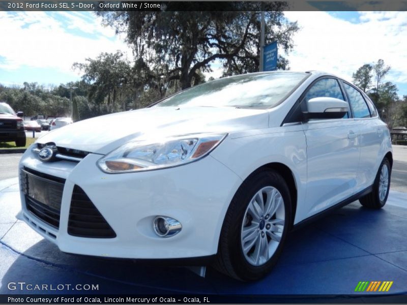 Oxford White / Stone 2012 Ford Focus SEL 5-Door
