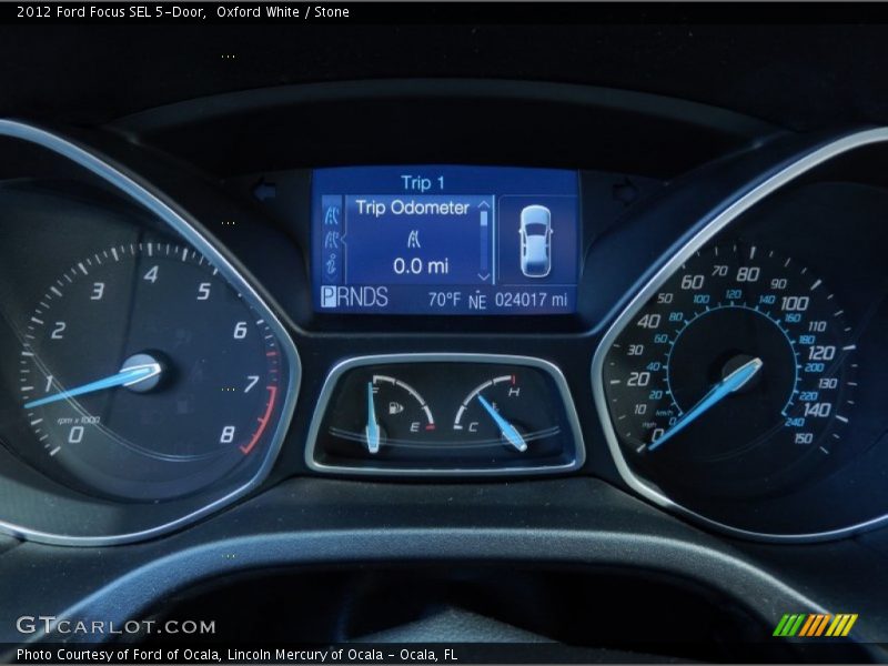 Oxford White / Stone 2012 Ford Focus SEL 5-Door