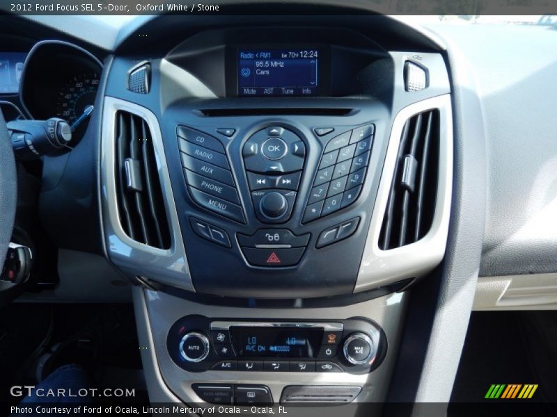 Oxford White / Stone 2012 Ford Focus SEL 5-Door