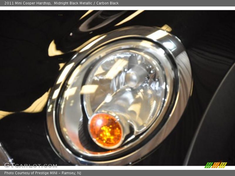 Midnight Black Metallic / Carbon Black 2011 Mini Cooper Hardtop