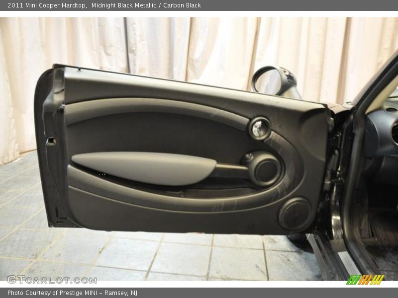 Midnight Black Metallic / Carbon Black 2011 Mini Cooper Hardtop